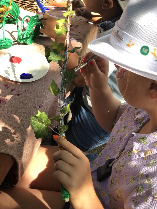 Abracadabra au bric à brac, ateliers créatifs pour enfants