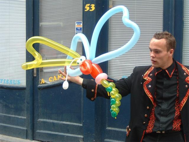 Atelier sculpteur de ballons gonflés